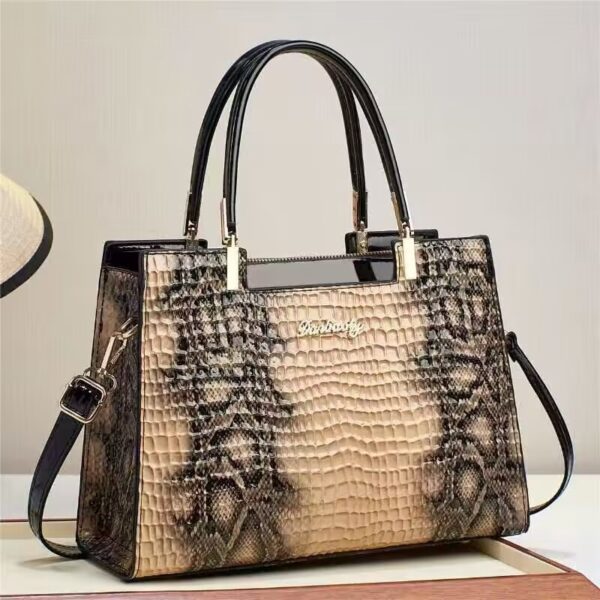 One-shoulder Portable Messenger Bag Is Popular For Women's Large Bags Women This Year - Image 7