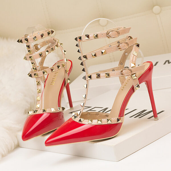 Rivet Hollow-out Roman Fashion Sandals - Image 5